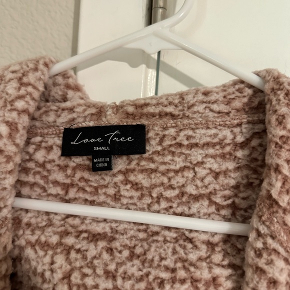 Maroon Sherpa zip up jacket - Picture 2 of 5